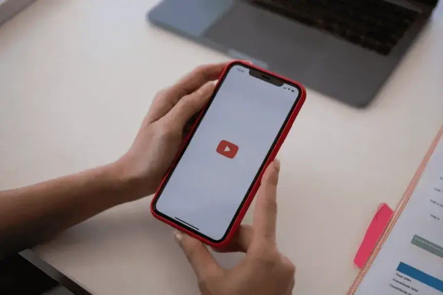 【2025年最新】英語学習におすすめのYouTubeチャンネル9選!